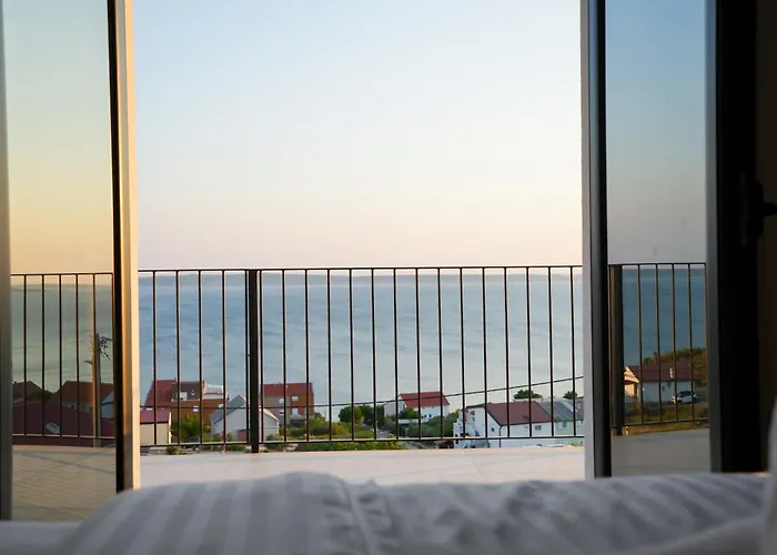 Villa Newly Built Marvista With 4 Bedrooms,infinity Pool & Stunning Sea And Mountain Views Rtina