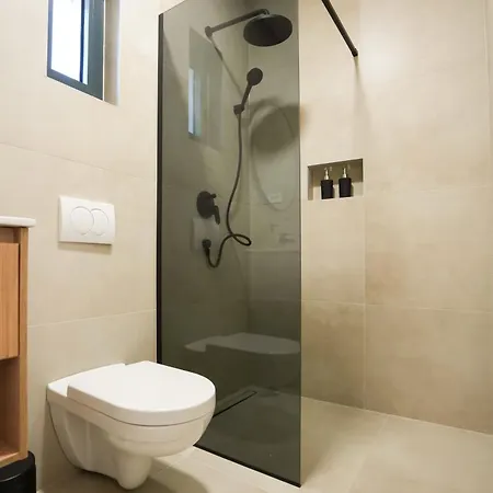 Newly Built Marvista With 4 Bedrooms,infinity Pool & Stunning Sea And Mountain Views Вилла *