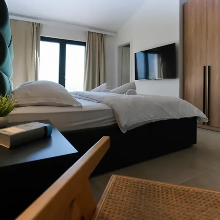 Newly Built Marvista With 4 Bedrooms,infinity Pool & Stunning Sea And Mountain Views Villa *