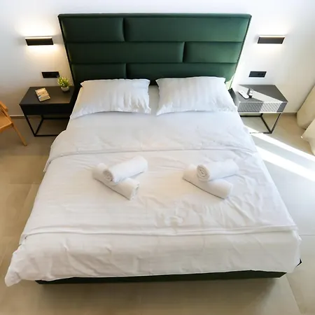 Newly Built Marvista With 4 Bedrooms,infinity Pool & Stunning Sea And Mountain Views Вилла *