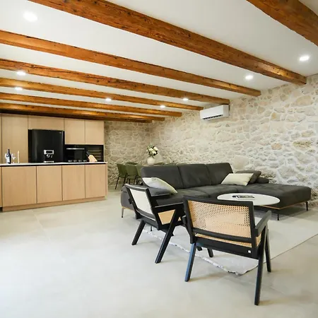 Newly Built Marvista With 4 Bedrooms,infinity Pool & Stunning Sea And Mountain Views Вилла *
