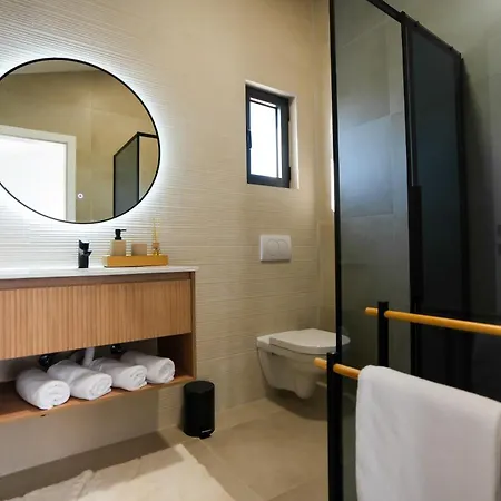 Вилла Newly Built Marvista With 4 Bedrooms,infinity Pool & Stunning Sea And Mountain Views *
