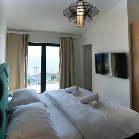 Newly Built Marvista With 4 Bedrooms,infinity Pool & Stunning Sea And Mountain Views * Ртина